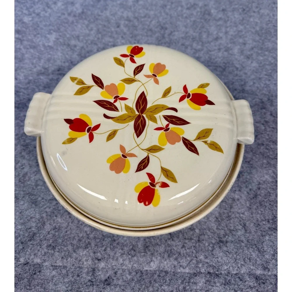 Vintage Hall's Superior Quality Kitchenware Autumn Leaf Pattern covered Casserol